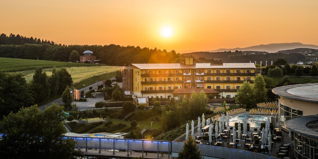Thermenhotel Puchasplus Штёгерсбах Экстерьер фото